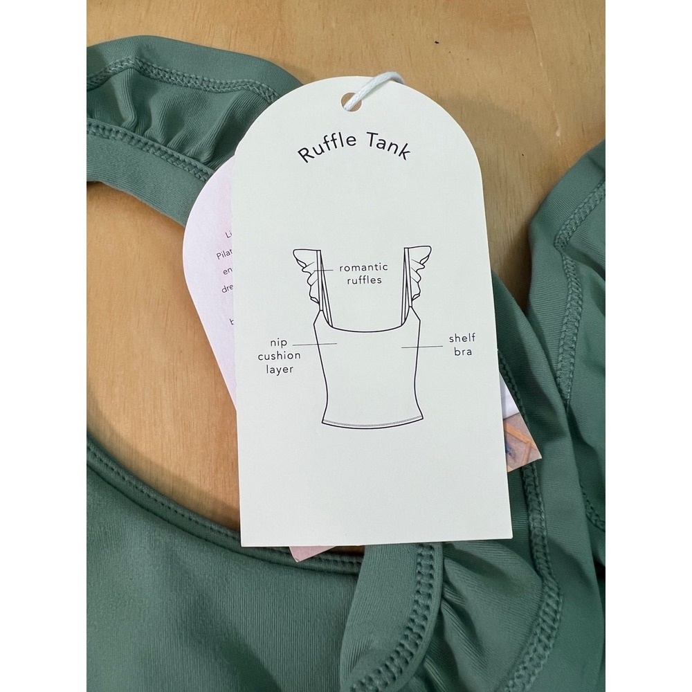 Blogilates Ruffle Tank Size M Green NWT - Picture 4 of 7